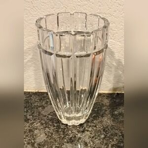 Elegant Clear Glass Vase Mikasa Reflections